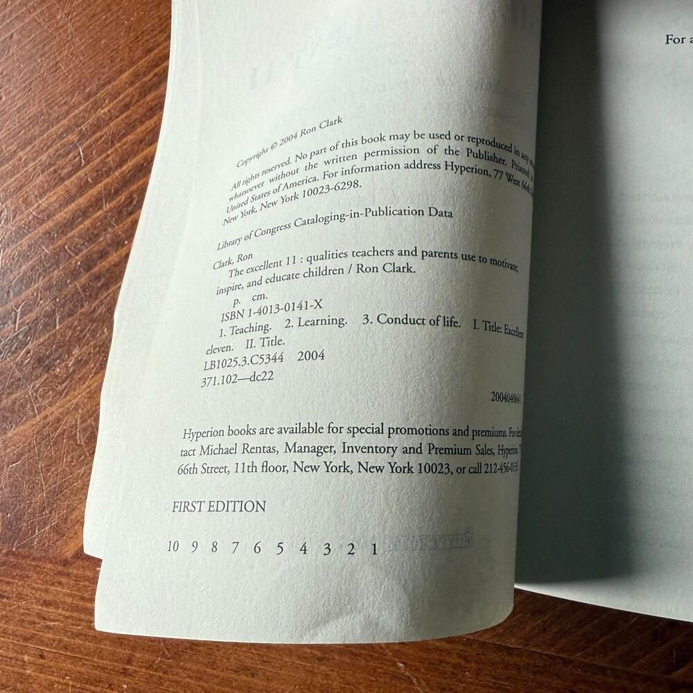 Unbranded multi Books - Picture 2 of 2